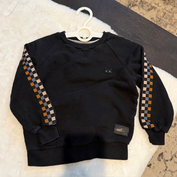 MUNSTER Hoodies & Sweats - $25 tops, $15 bottoms. Buy 3 pieces get 1 FREE‼️ - Picture 2 of 13